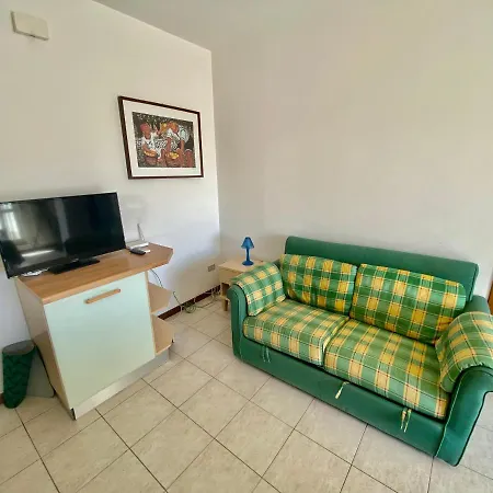 Vista Mare Con E Piscina Appartement *