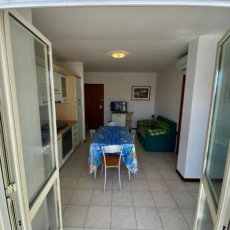 Vista Mare Con E Piscina Appartement *