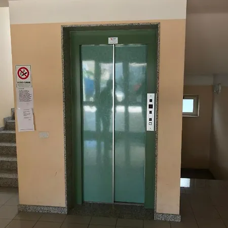 شقة Vista Mare Con E Piscina ألبا أدرياتيكا