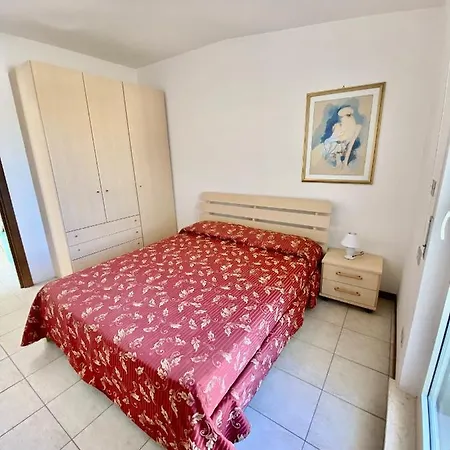 아파트 Vista Mare Con E Piscina *