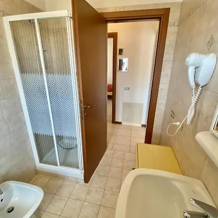 Vista Mare Con E Piscina شقة *