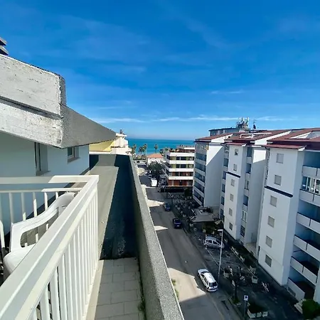 Vista Mare Con E Piscina Apartament Alba Adriatica